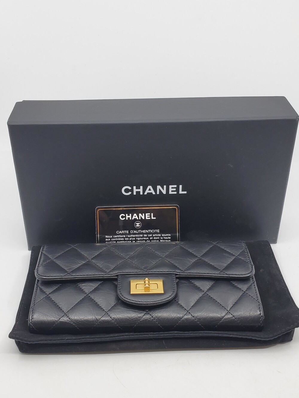 Chanel Reissue 2.5t Flap Wallet